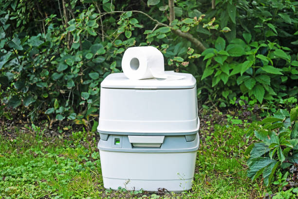 Best Emergency porta potty rental  in Clarendon Hls, IL